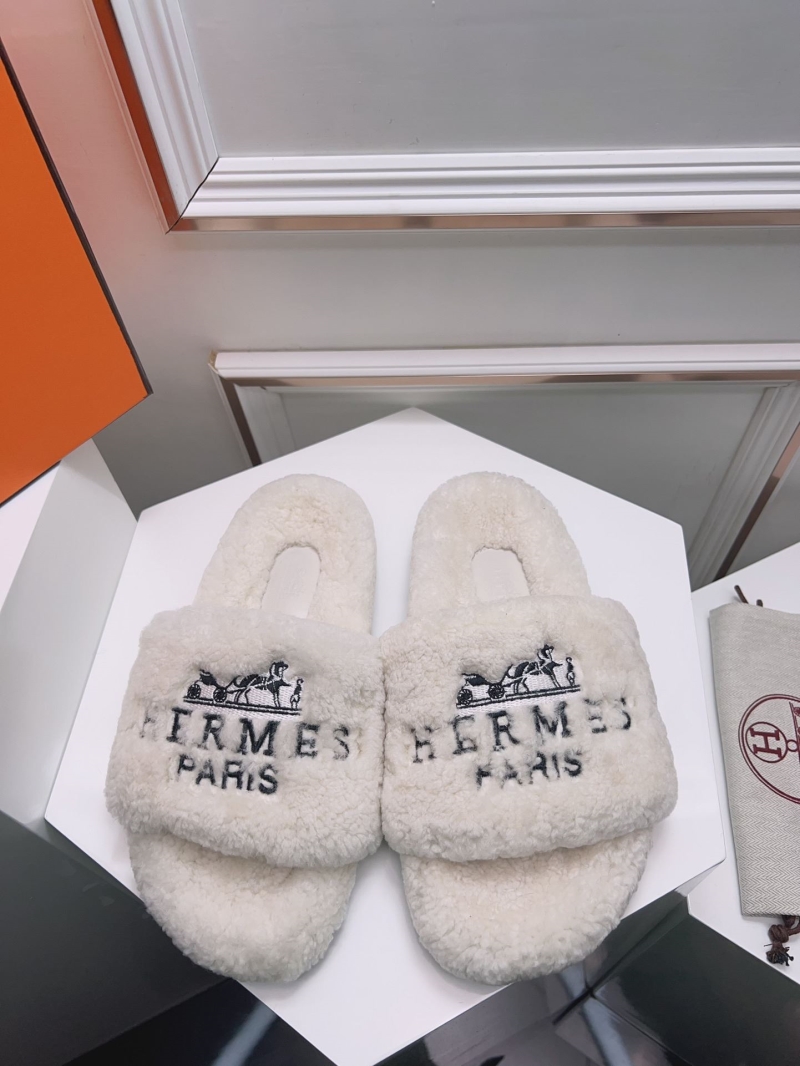 Hermes Slippers